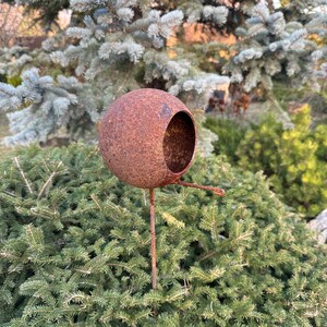 6” Bird Feeder Outdoor Garden Decor, Rusty Snack Bar Garden Stakes, Modern Metal Bird House, Rustic Bird Perch, Yard Art, Wildlife Feeder