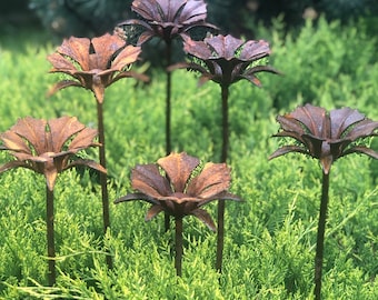 Rusty flowers set of 6, Garden stakes garden decor, Metal garden decor, Metal yard art, Outdoor metal decor, Rusty metal garden sculpture