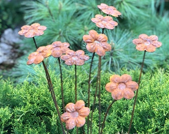 Rusty flower buds set of 10, Garden stakes garden decor, Metal garden decor, Metal sculpture, Outdoor metal decor, Rusty metal rain catchers