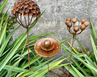 Rusty Metal Exotic Flowers Set of 3 Rain Catchers Garden Stakes Bee Butterfly Water Station