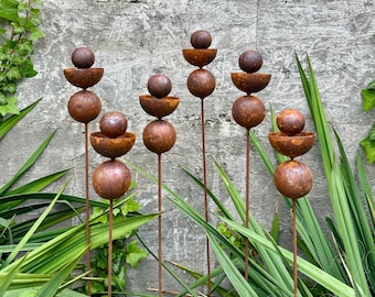 Rusty Metal Flowers Set of 6 Rain Catchers Garden Stakes Bee Butterfly Water Station