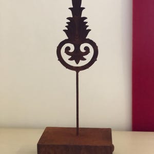 Rusty Metal Home Decor, Rusty Metal Finial Home Sculpture, Rusty Iron ...