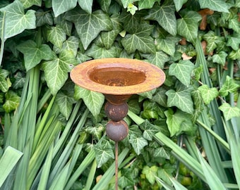 6” Rain Catcher Bird Bath Rusty Flower Garden Stakes Outdoor Garden Decor Rustic Metal Yard Art Handmade Rusty Garden Sculpture
