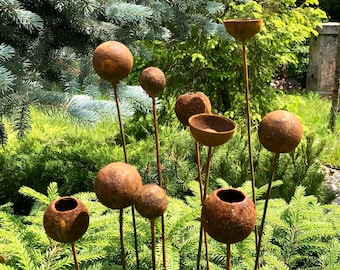 Rusty flower buds set of 10, Garden stakes garden decor, Metal garden decor, Metal sculpture, Outdoor metal decor, Rusty metal rain catchers