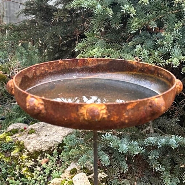 8” Rain catcher Bird bath outdoor garden decor, Rusty flower garden stakes,