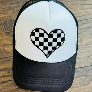 Checkered Heart Embroidery Patch Trucker Hat - Accessories