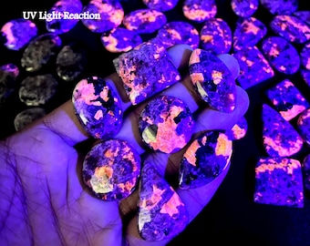 Yooperlite Cabochon Lot – Shiny Fire Gemstone Mix, 20-30mm