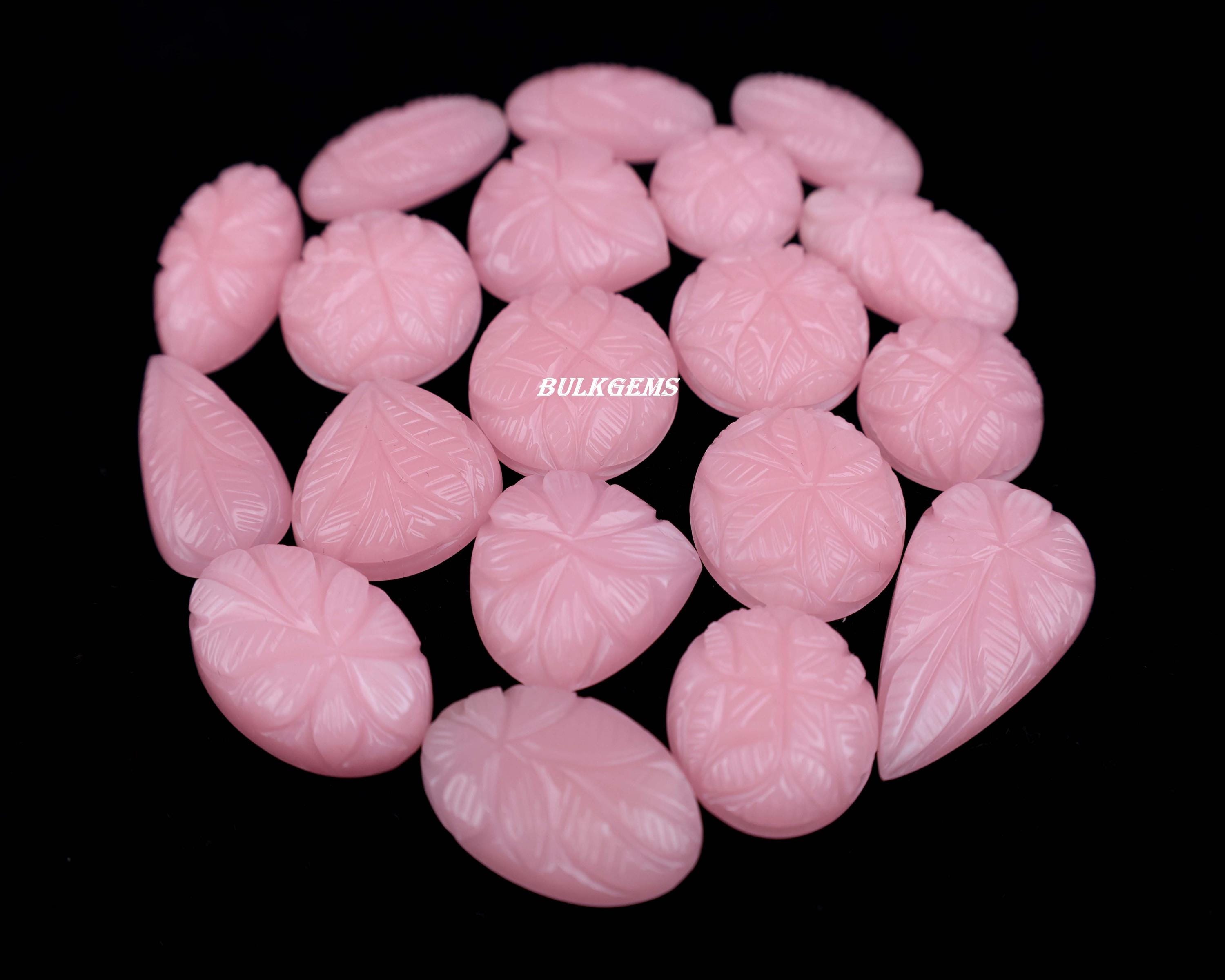 彫刻されたモハーベピンクオパール宝石ロット - ミックスシェイプ