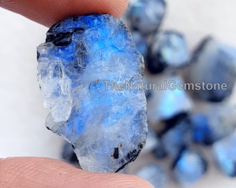 Rainbow moonstone Raw - Natural Rainbow Moonstone Rough - crystal - Size Between 10-20mm. flashy rainbow moonstone raw for jewelry