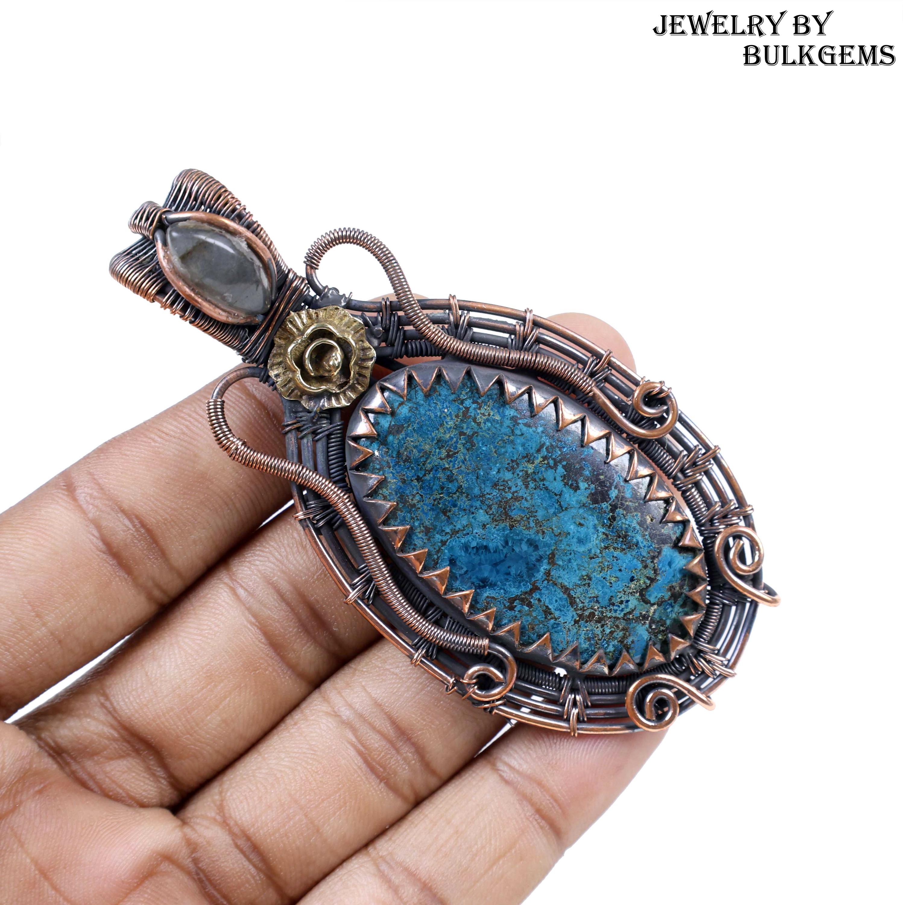 アズライトペンダント アズライトペンダント、純銅線で巻かれたペンダント、ブルーアズライト