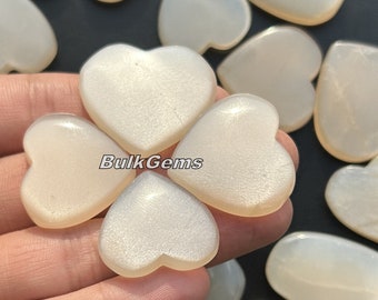 Cabujones de corazón de piedra lunar blanca – Lote de gemas hechas a mano (20-35 mm)