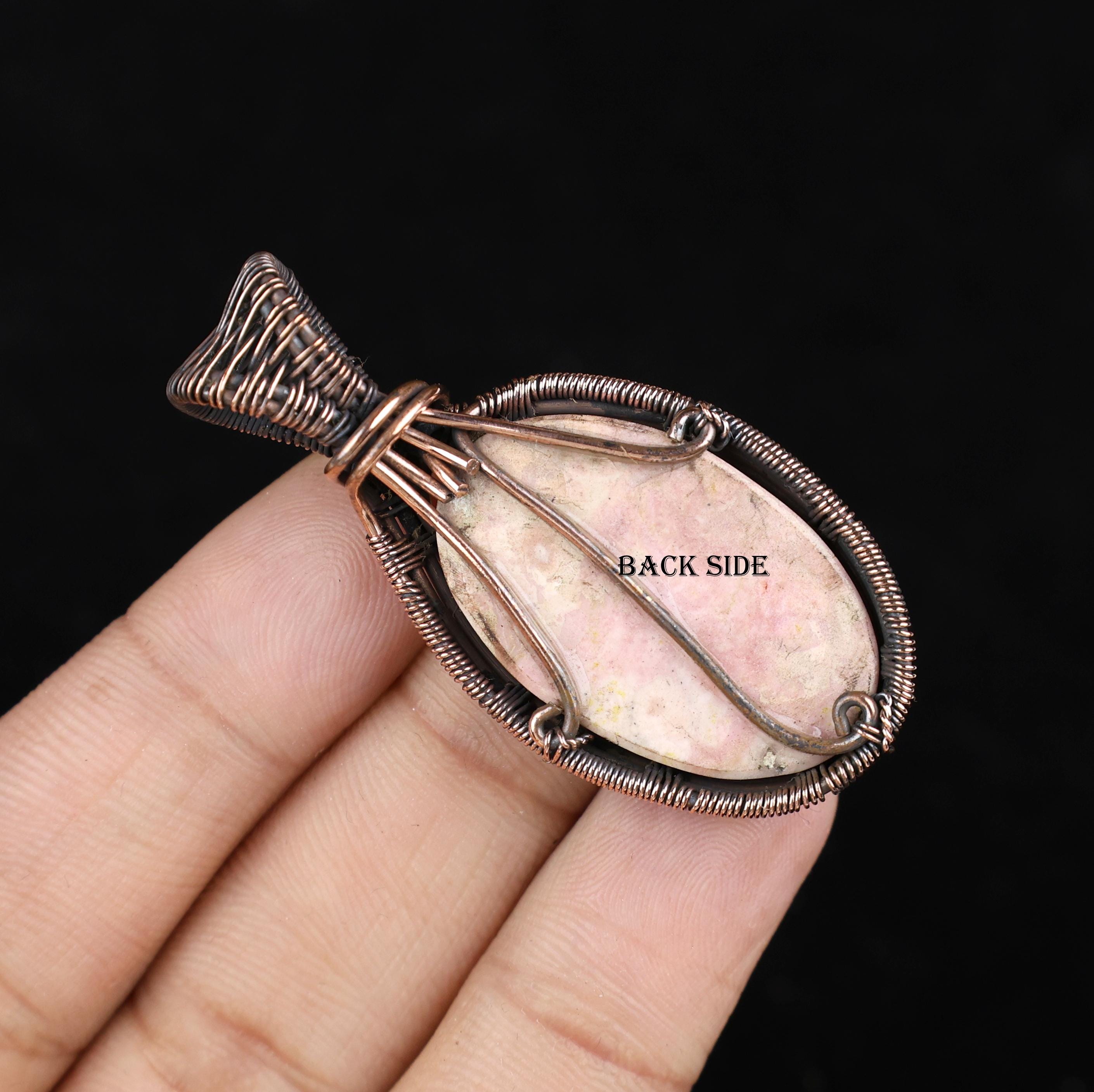 ハンドメイド ピンクストーン ペンダント il_fullxfull.6717785005_hsy1.jpg