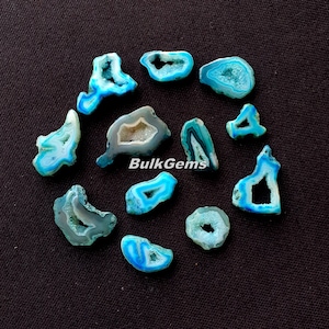 アクアブルーアゲートウィンドウドゥルージー！アクアブルーアゲートウィンドウドゥルージースライスの卸売 - アクアブルーアゲートウィンドウドゥルージージュエリー作り用ロット