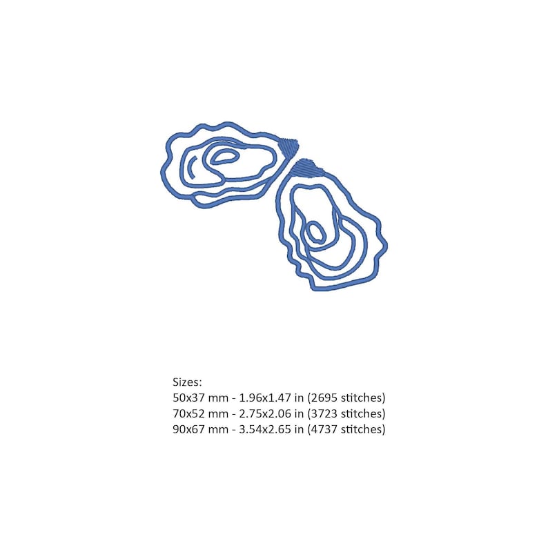 Puede incluir: Dos dise&ntilde;os de bordado de conchas de ostra azules sobre fondo blanco. Los tama&ntilde;os se enumeran como 50x37 mm, 70x52 mm y 90x67 mm. Los dise&ntilde;os est&aacute;n detallados con m&uacute;ltiples l&iacute;neas curvas, dando una apariencia texturizada.