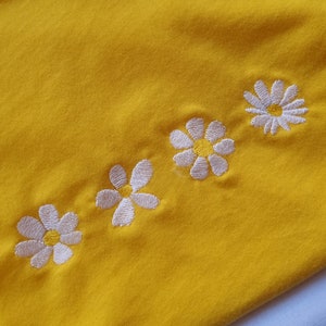 Daisies Embroidery Design: Spring Flowers Embroidery File (Digital Download) image 3
