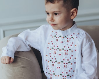 Ukrainische Jungenhemd – Vyshyvanka für Kinder gestickt, Folklore Leinen Outfit