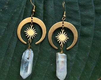 Celestial Gold Moon Crystal Hoop Earrings Raw Stone Clear Angel Aura Quartz Healing Minimalist Jewelry Wire Wrapped Earrings Gift for Her