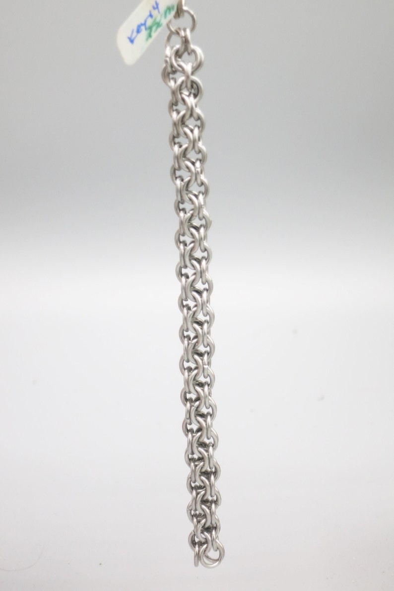 Inverted Round aluminum weave chainmail keychain