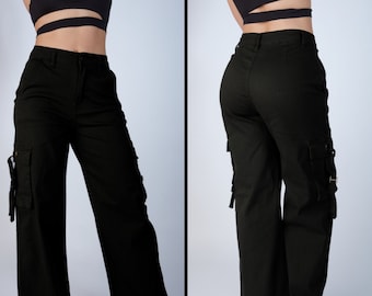 Vintage Black Cargo Pants l Wide Leg Cargo Pants l Deep Side Pockets l Cargo pants for Women