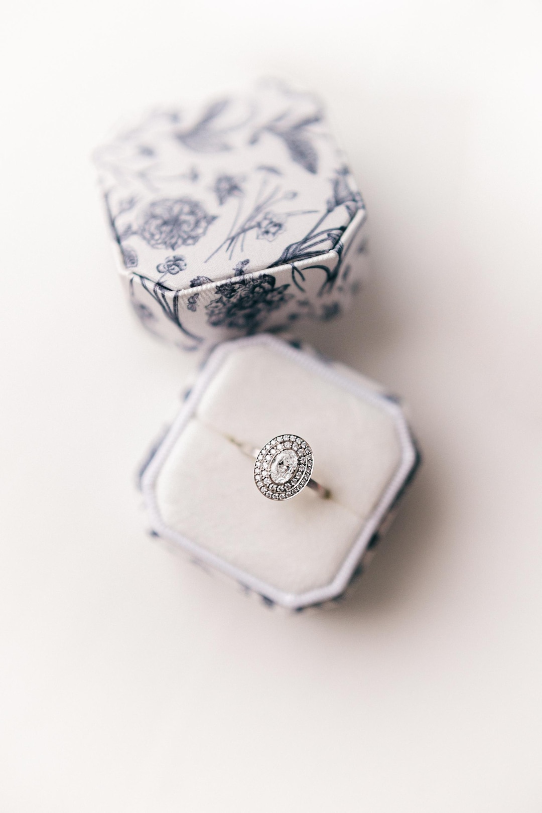 NEW Wildflowers, Elegant Ring Box With Black and White Pattern, Floral ...