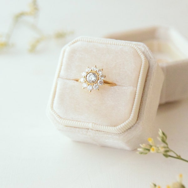 small ring box octagonal made of velvet, cream