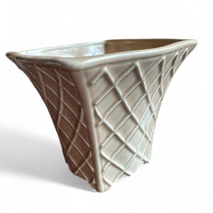 Vintage Falcon Ware Vase / Planter 411