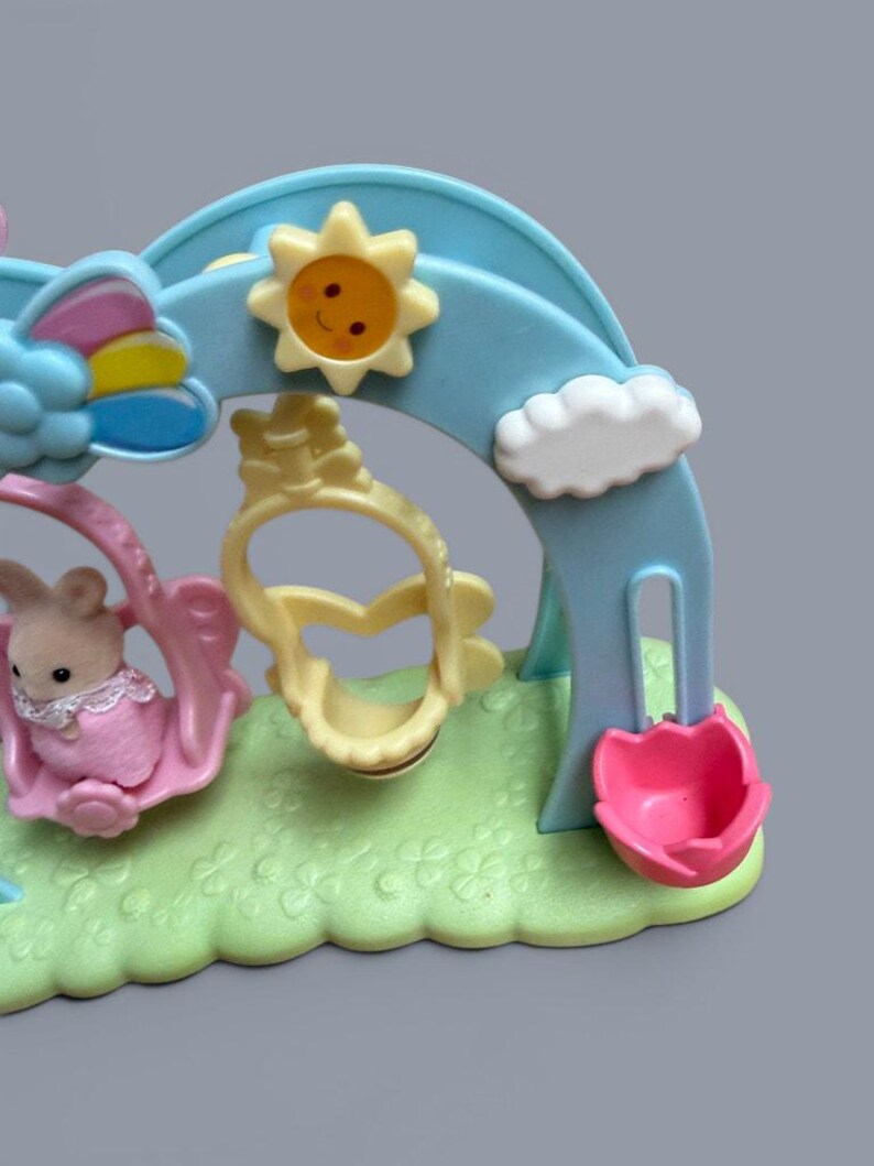 Sylvanian familjepaket - buss, vagn och gungor bild 9