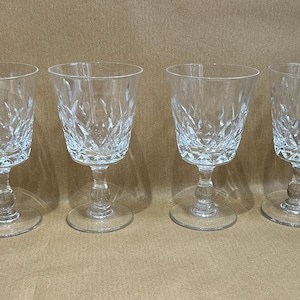 Set aus 4 Crystal Port / Weingläsern