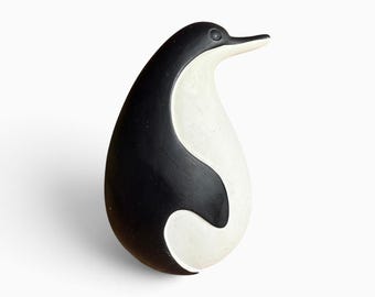 Vintage Pereiras Penguin