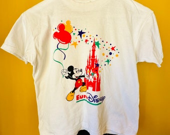 Vintage 90’s Euro Disney T shirt, Magic Kingdom