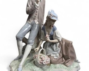LLADRÓ Retired Romantic Pastor Couple 1965-1970 Porcelain