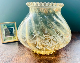Vintage, 1960’s / 1970’s, Glass lamp / light shade