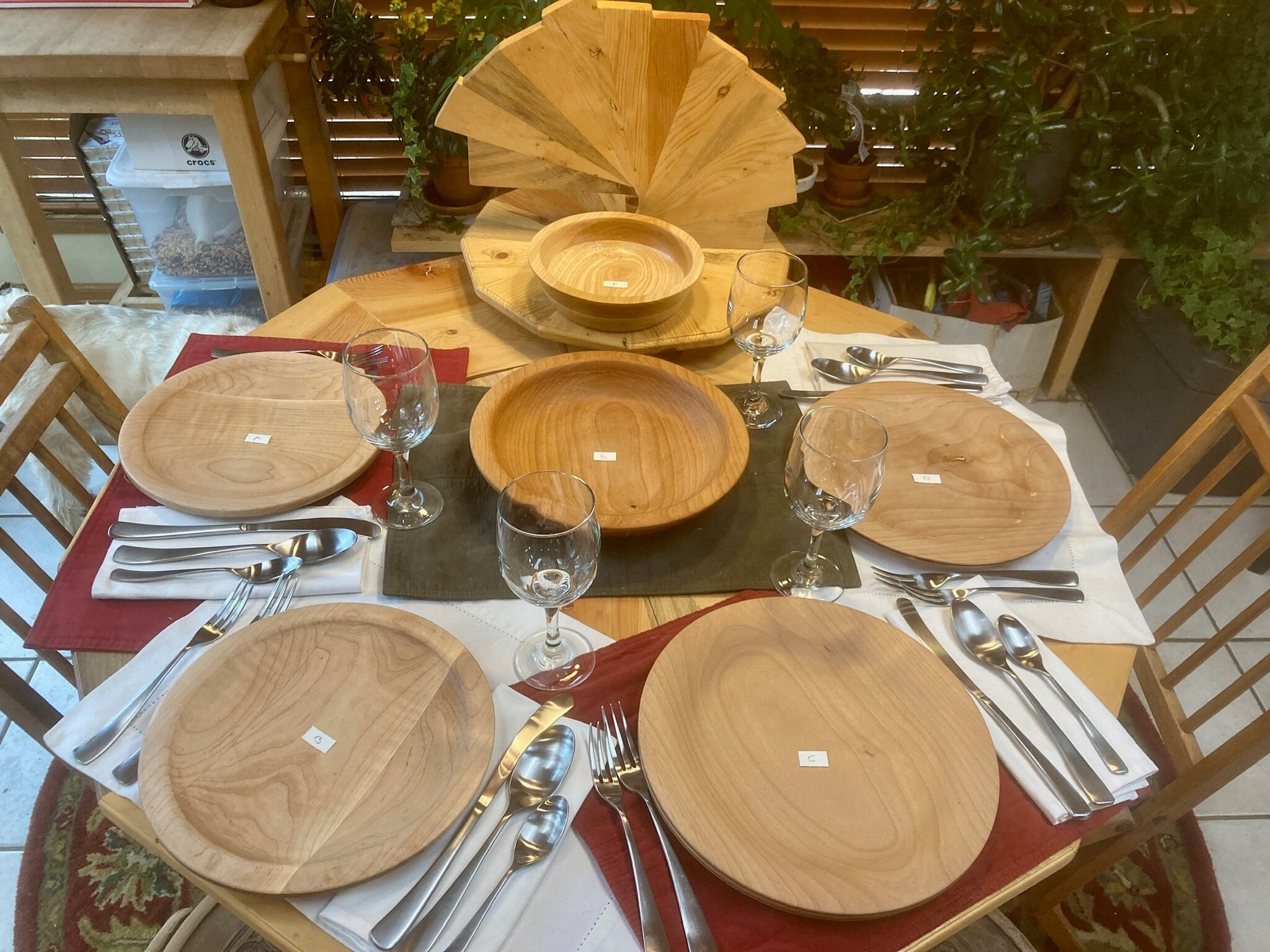 Round Wooden Bowl Wooden Dinner Plates Wholesale Handcrafted Maple