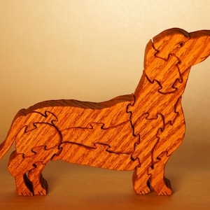 犬、ダックスフントの木製パズル / ユニークな手作り木製ジグソー動物パズル / 自立式でキーパー付き / 持続可能な方法で調達された木材