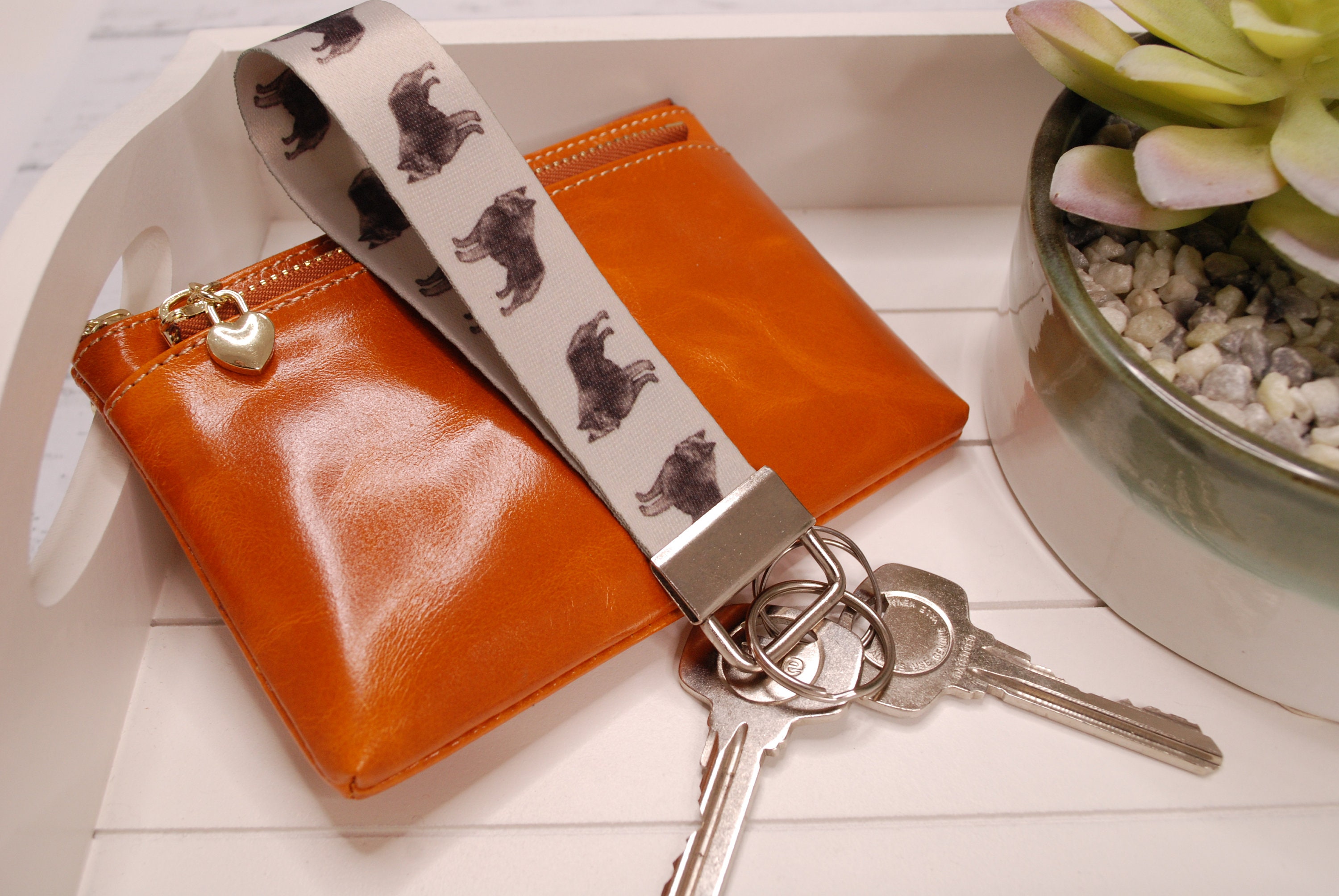 Luxury Designer Leather Wristlet Keychain Purse Women Classic