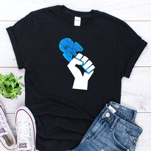 Kendama Fist Shirt, Kendama Gift, Japanese Toy, Japanese Kendama Tshirt, Japanese Kendama Player Gift, Kendama Toy Gift, Kendama Shirt