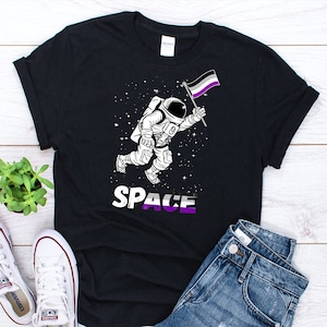 Space Astronaut Asexual Flag Shirt, Asexual Pride Shirt, Gift For Ace, Asexual Gift, Asexuality Shirt, Asexual Shirt, Gender Neutral Pride