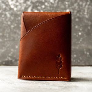 Portafoglio porta carte in pelle personalizzato marrone rustico, portafoglio sottile minimalista fatto a mano, portafoglio in pelle EDC