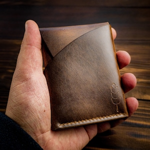 Tabaco Brown gepersonaliseerde lederen kaarthouder portemonnee, Italiaans leer, minimalistische slanke herenportemonnee, Unisex EDC handgemaakte portemonnee