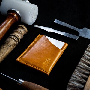 Minimalist Wallet for Men, Card Holder, Slim Wallet, Best Edc Gift - Etsy