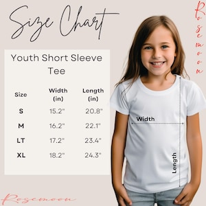 a young girl wearing a white shirt with the size chart