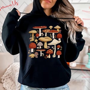 Mushroom Sweatshirt, Gift for Mushroom Lover, Botanical Sweater, Nature Sweatshirt, Mushroom Gift