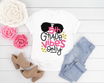 Hello Fifth Grade Shirt, Hello Fifth Grade Tshirt, Back to School Shirt , Teacher Gift, Gift for Teachers, Teacher Shirt, 5th Grade Teacher