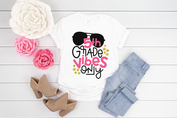 Hello Fifth Grade Shirt, Hello Fifth Grade Tshirt, Back to School Shirt , Teacher Gift, Gift for Teachers, Teacher Shirt, 5th Grade Teacher