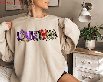 Louisiana Crocodile Sweatshirt, Mardi Gras Sweatshirt, Louisiana Mardi Gras Sweater, Mardi Gras Gift, Louisiana Crewneck Sweatshirt RM-178