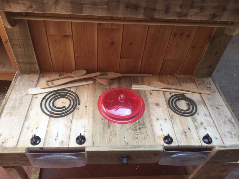 Childrens Mud Kitchen  outdoor use image 3