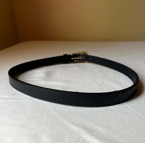 Vintage Liz Claiborne Black Skinny Leather Belt Gold Buckle  display picture 1