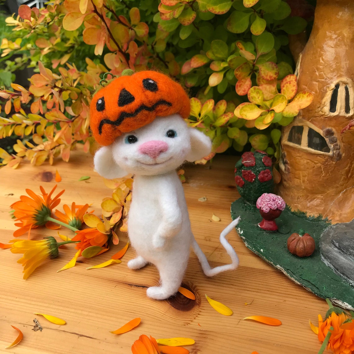 Halloween Mouse Doll/ Felt Pumpkin Mouse Toy/ Eco Friendly/ Etsy