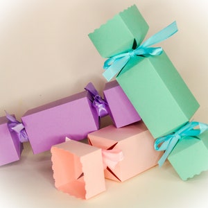 Boîtes cadeaux en forme de bonbon