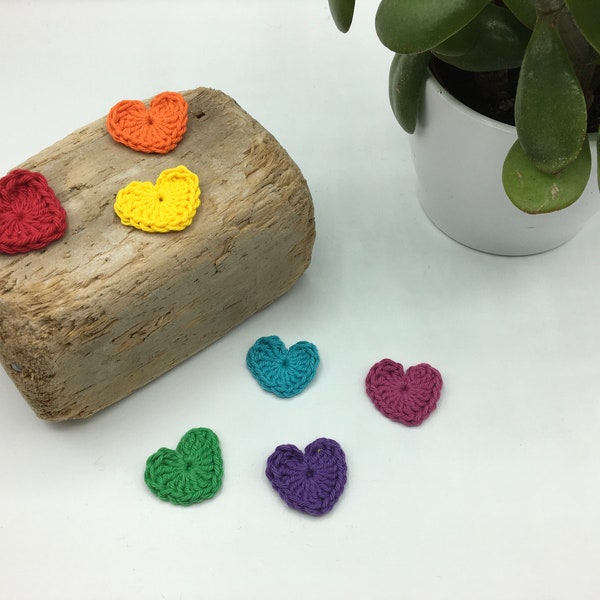 Rainbow Hearts. Pack of 7. Colours of the rainbow. 100% cotton yarn. Crochet. Table Decor. Crafting, NHS, LGBTQ, Pride month